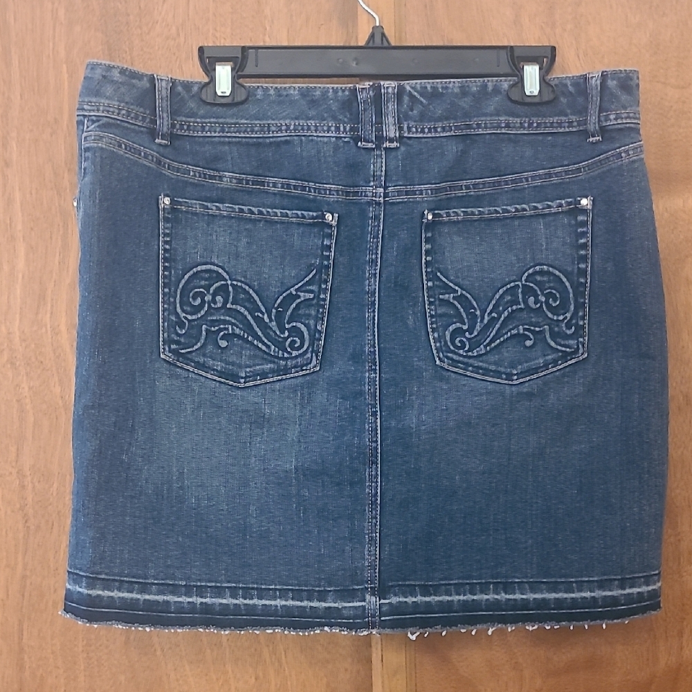 White House Black Market Indigo Mini Skirt